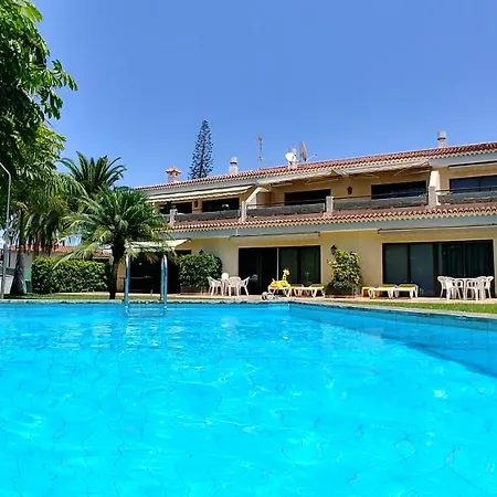 Apartamento Elegant And Peaceful Aparments With Pool And Garden *