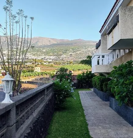 Elegant And Peaceful Aparments With Pool And Garden Apartamento *